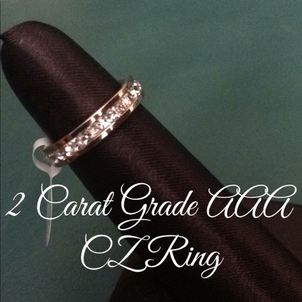 🆕18K Rose Gold 2 carat AAA CZ Ring⭐️